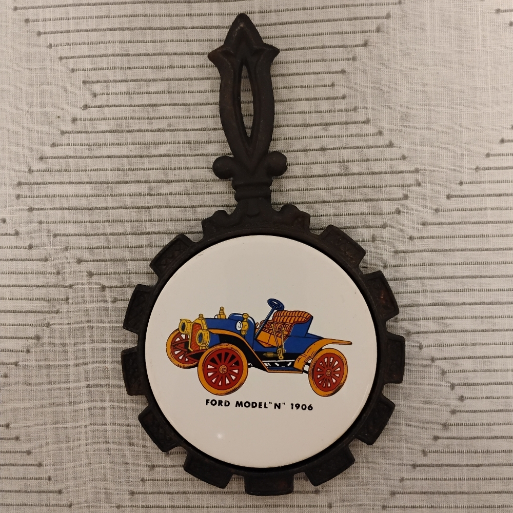 Vintage Ford Model N 1906 Wall Plaque Trivet Pot Holder Porcelain + Cast Iron